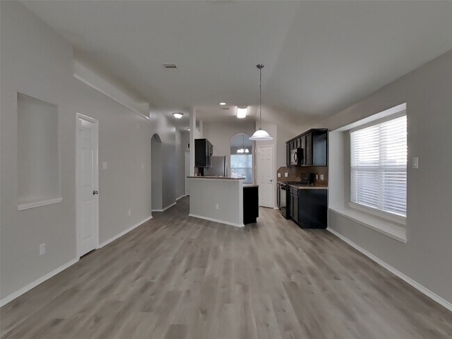 Foto del edificio - 15018 Mause Creek Dr