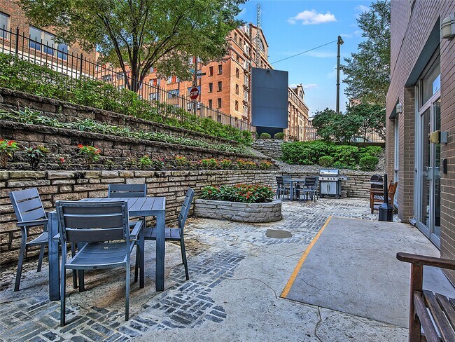 Foto del edificio - 210 N 17th St