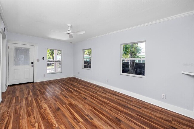 Foto del edificio - 1763 Preston St S