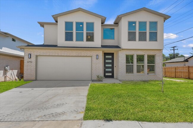 Building Photo - 3763 Wenatche Dr