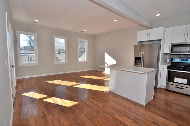Foto del edificio - 222 69th St