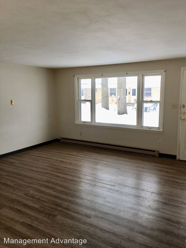 Primary Photo - 320 Cherry St