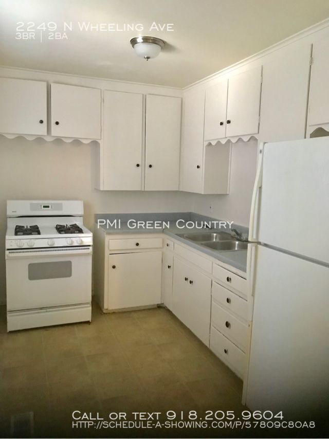 Building Photo - Section 8 Welcome