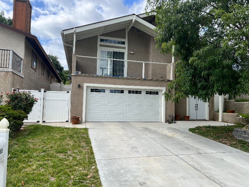 Foto principal - 885 Masterson Dr