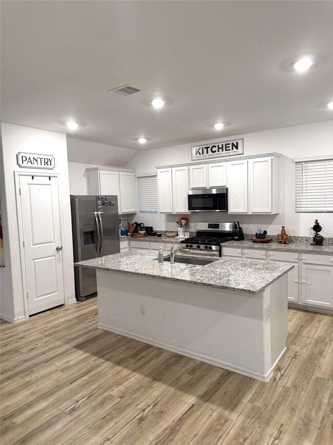 Building Photo - 5323 Winding Strm Dr