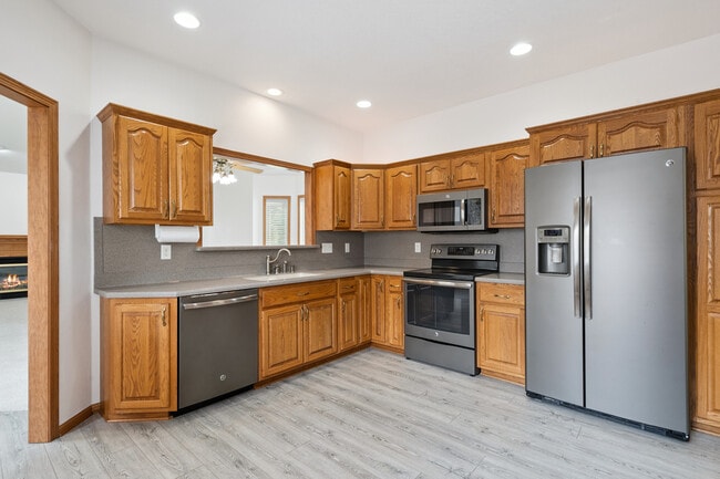 Building Photo - 4307 Briarwood Dr