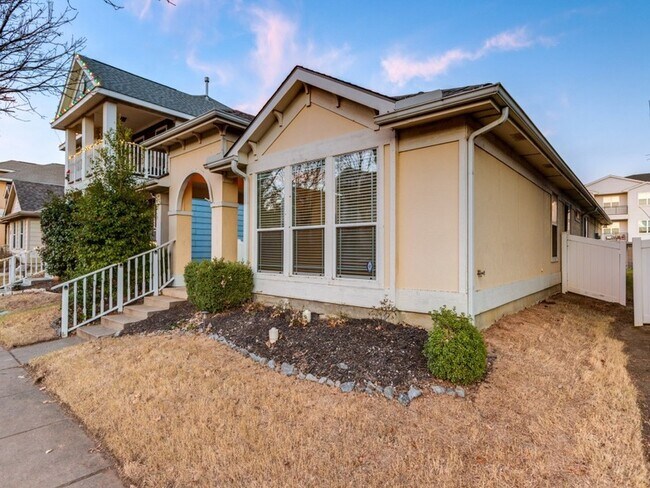 Building Photo - 1636 Spanish Moss Wy