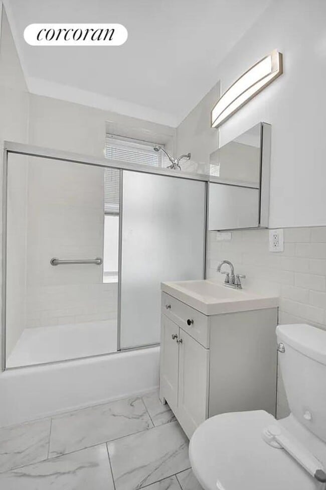 Foto del edificio - 1494 Ocean Ave