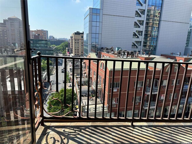 Foto del edificio - 36-36 Prince St