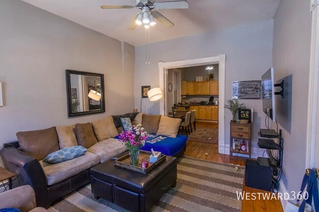 Foto del edificio - 1238 N Wolcott Ave