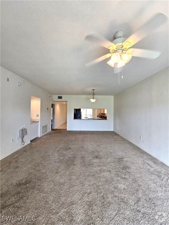 Building Photo - 6025 Chardonnay Ln