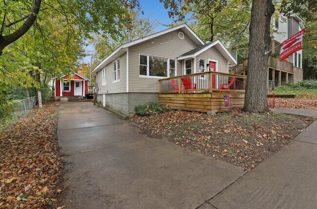 Building Photo - 820 Garland Ave