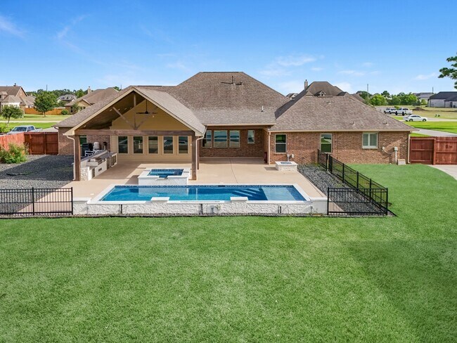 Foto del edificio - 4857 Dutton Lake Dr