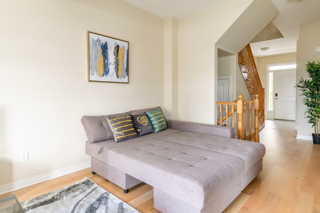 Building Photo - 500 Green Rd