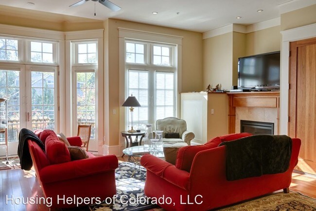 Building Photo - 3 br, 2 bath House - 2226 Pearl Street #D