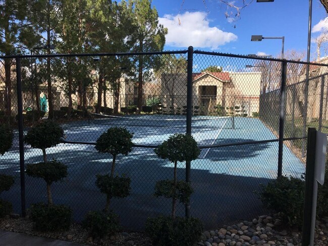 Foto del edificio - 2807 W Avenue K12