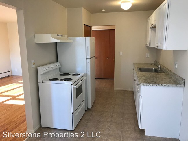 Building Photo - 1 br, 1 bath Apartment - 30050 Dequindre
