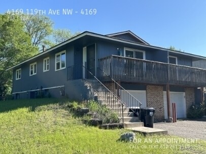 Foto principal - 4169 119th Ave NW