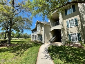 Building Photo - 800 Ironwood Dr