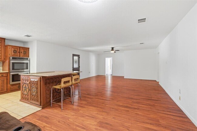 Foto del edificio - 206 Oscar St