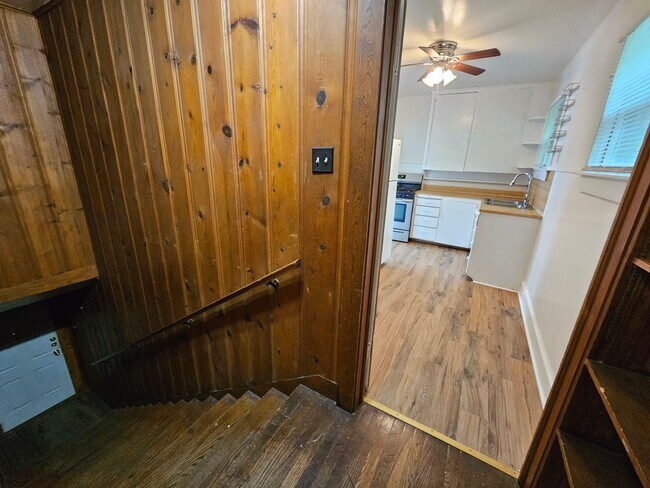Foto del edificio - Ready for immediate move in! 2bed 1 bath a...