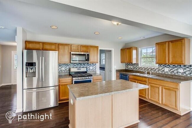 Building Photo - 1608 Shady Oak Rd, Joliet, IL, 60431