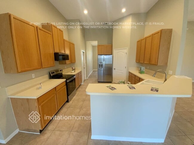 Building Photo - 6774 Cabello Dr