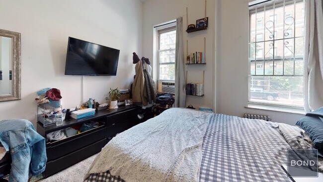 Foto del edificio - 322 Second Avenue