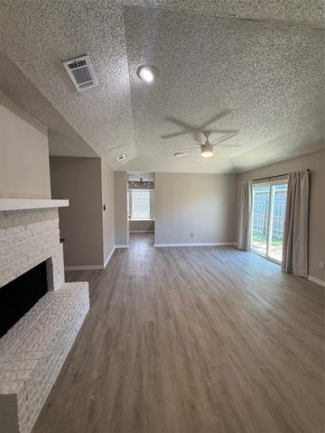 Foto del edificio - 9672 Windy Rdg Rd