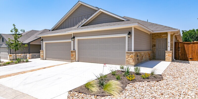 Foto principal - 618 Parkline Dr #15B, Georgetown, Texas 78626