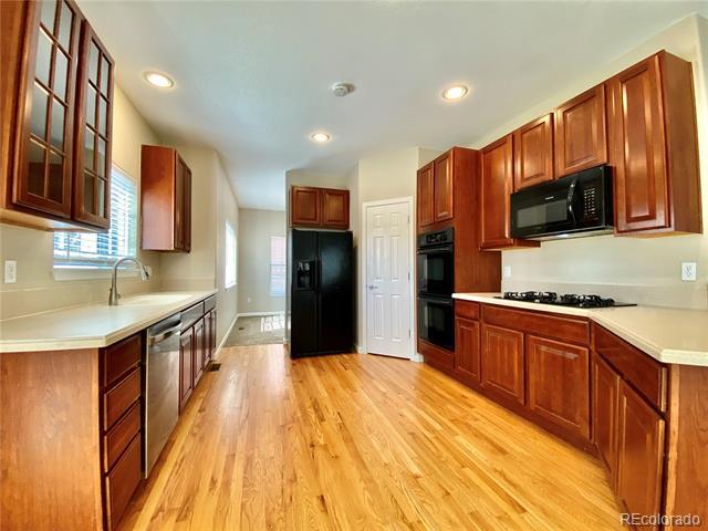 Foto del edificio - 4274 Willowrun Ln