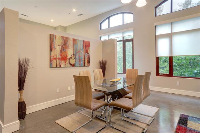 Foto del edificio - 3699 McKinney Ave