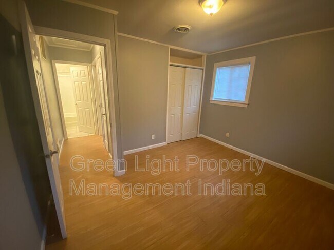 Building Photo - 7387 E 54th St
