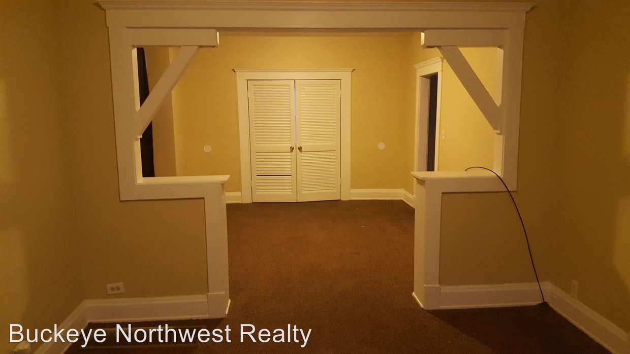 Primary Photo - 4 br, 2 bath House - 1109 Hamilton
