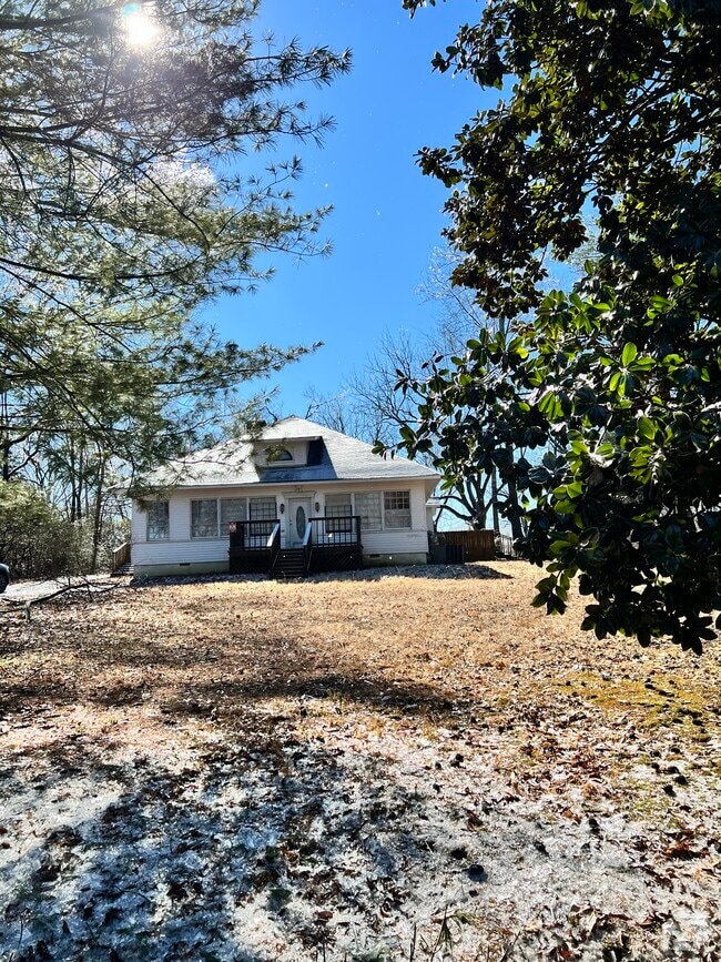 Front - 8457 E Kerrville Rosemark Rd