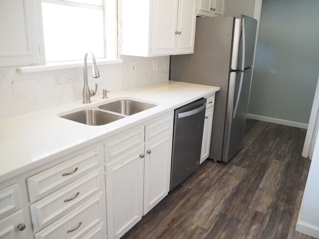 Foto del edificio - 3 Bed - 2 Bath in Denton