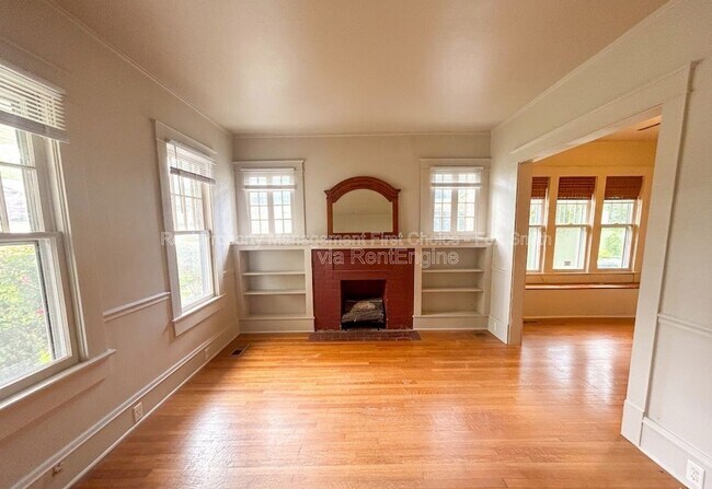 Foto del edificio - 811 N 41st St