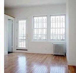 Building Photo - 122 W 80th St
