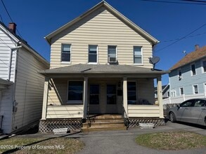 Building Photo - 205 Battin St