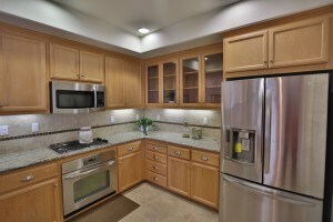 Building Photo - 1351 Westbury Dr