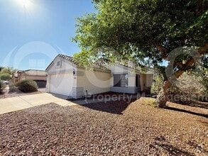 Building Photo - 1914 E Palomino Dr