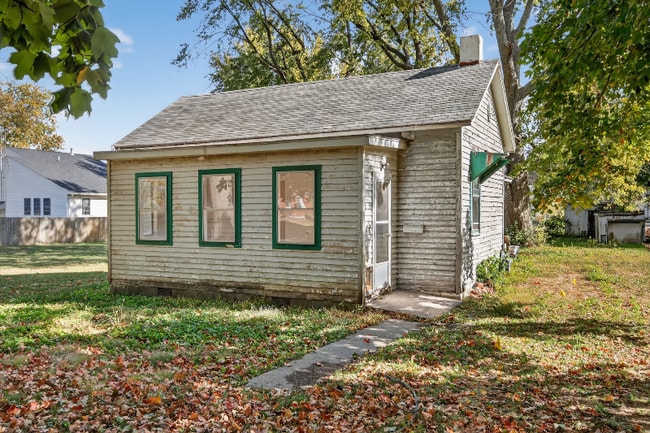 Building Photo - 313 N Washington St