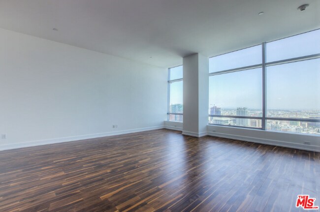 Foto del edificio - 900 W Olympic Blvd