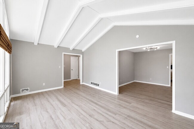 Building Photo - 3605 Flat Shoals Rd