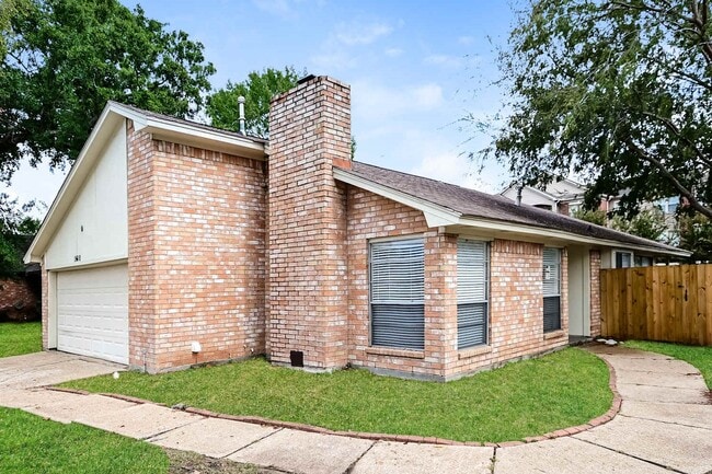 Building Photo - 15610 Cabot Creek Cir