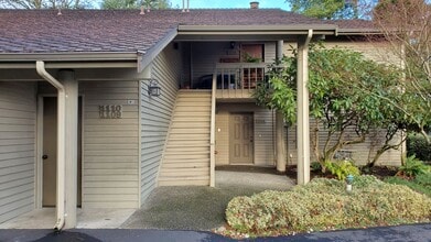 Building Photo - 1109 Bellefield Park Ln