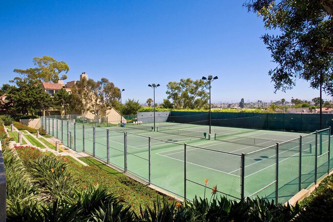 Promontory Point Apartment Homes Apartments Newport Beach Ca Building Photo Promontory Point Apartment Homes