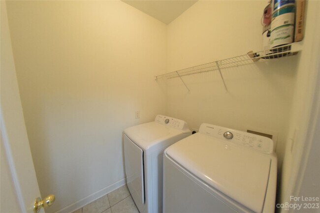 Foto del edificio - 12474 Stone Garden Dr