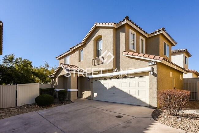 Building Photo - REDUCED!