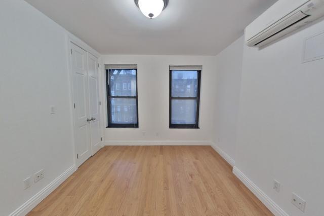 Building Photo - 2 bedroom in New York NY 10019